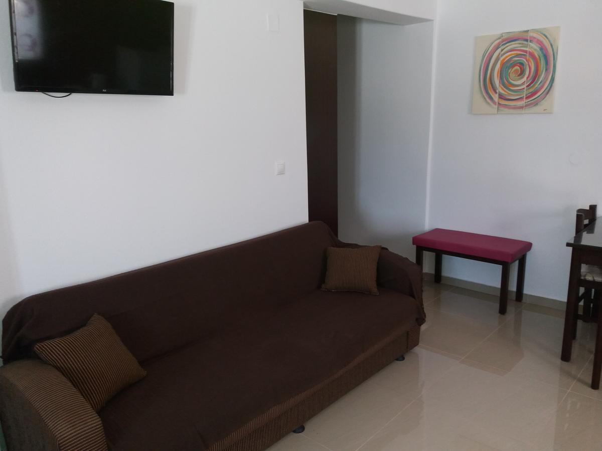 Manos Apartments Agios Nikolaos  Exterior photo